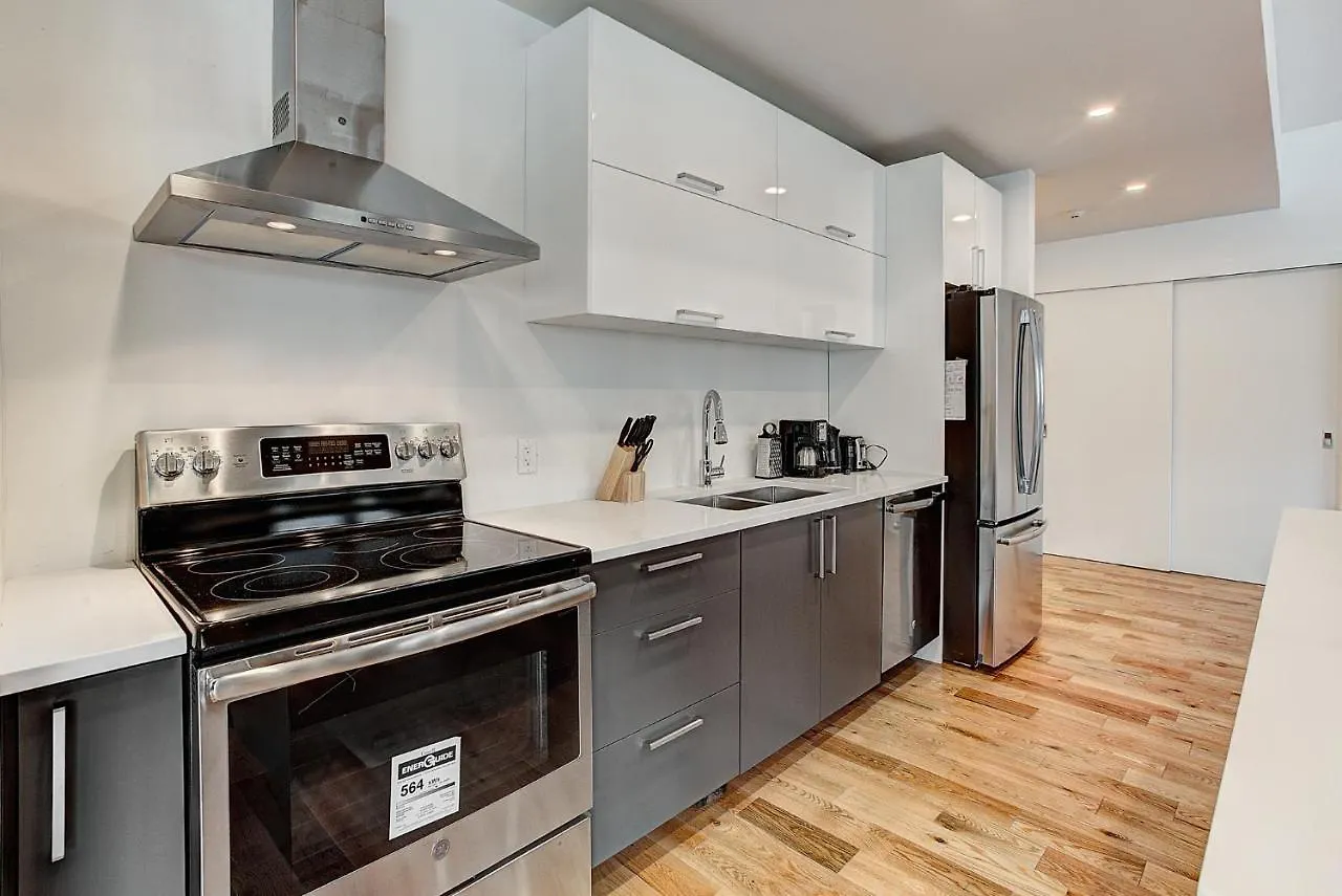 Modern Suites In Ndg Montreal 0*,  Canada